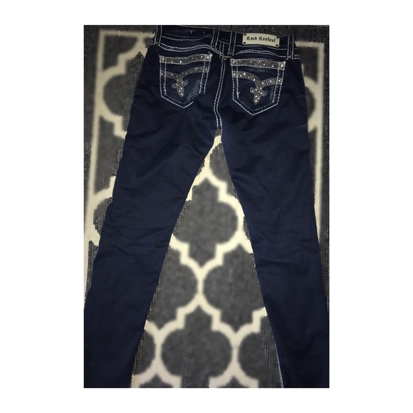 ‼️SOLD‼️ - Picture 3 of 5